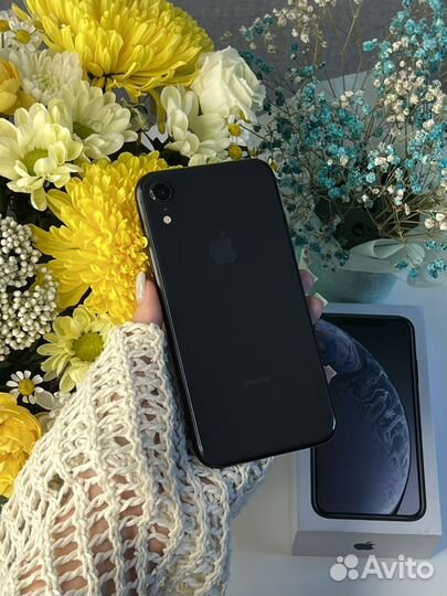 iPhone Xr, 64 ГБ
