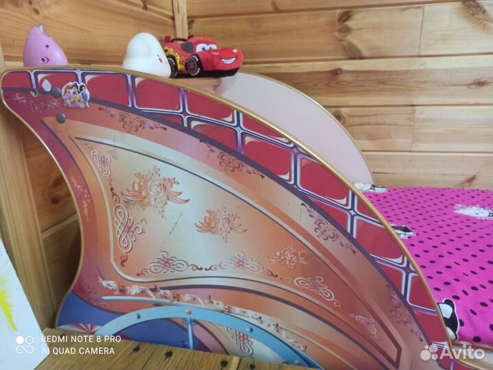 Детская кровать карета