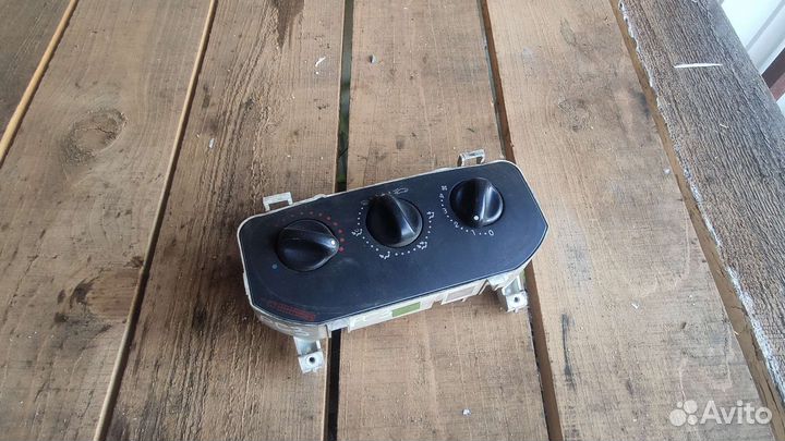 Блок управления печкой Renault Symbol