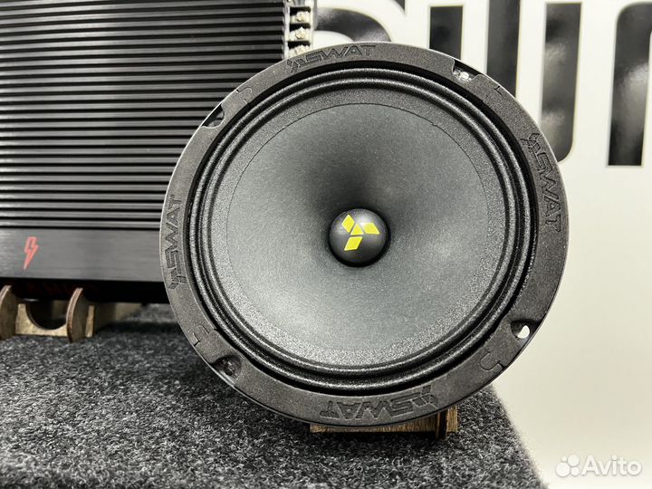 Комплект акустики в автомобили без магнитолы