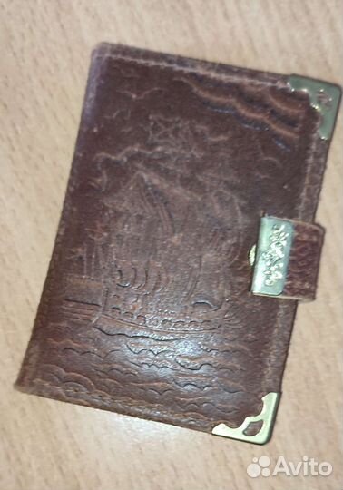 Набор с кораблем часы и кожаная телефонная книга