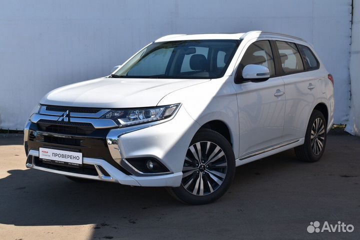 Mitsubishi Outlander 2.4 CVT, 2022