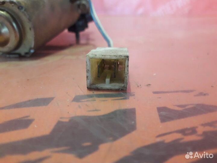 Стеклоподъемник передний правый Лада 2114 ваз 114