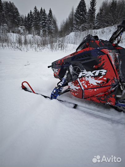 Снегоход Polaris 800 Pro-rmk 155