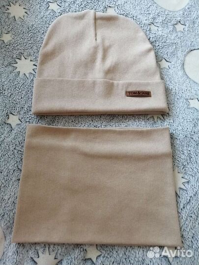 Шапка и снуд