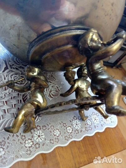 Ваза Трубадуры Путти