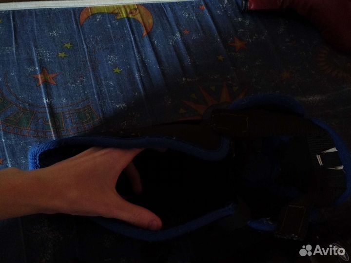 Наколенники