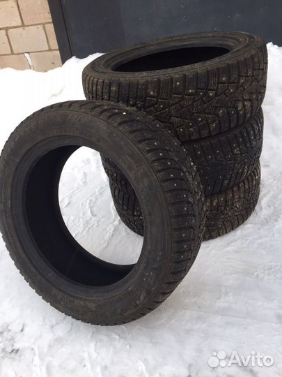 Maxxis ArcticTrekker NP3 205/55 R16 94T