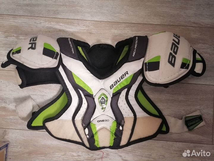 Нагрудник Bauer One 80,р-р Jr M /M, рост 140-152