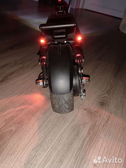 Электрический самокат Kugoo X1