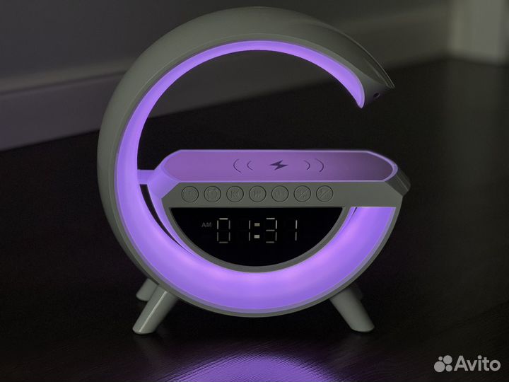 Умная лампа с беспроводной зарядкой bt-3401