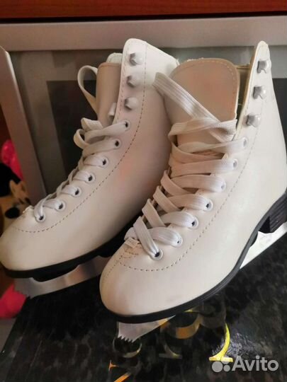 Коньки размер 30