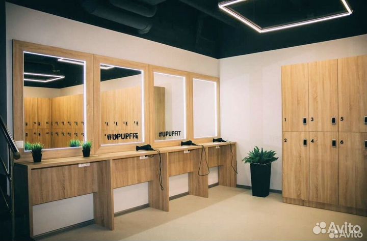 Абонемент в фитнес клуб с бассейном утренний