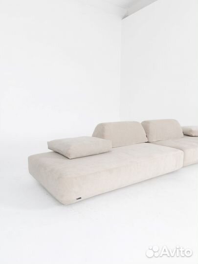 Диван прямои 4400х1700 мм