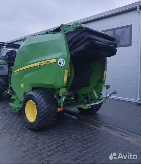 Пресс-подборщик John Deere V451M, 2017