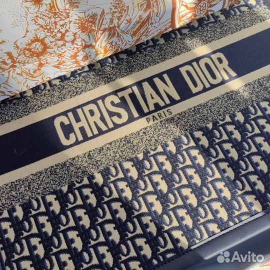 Сумка christian dior