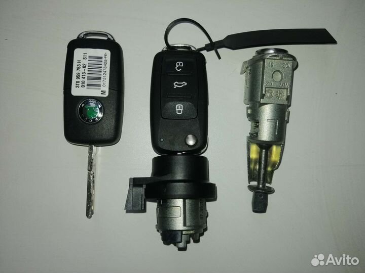 Комплект ключей Шкода Октавия А5