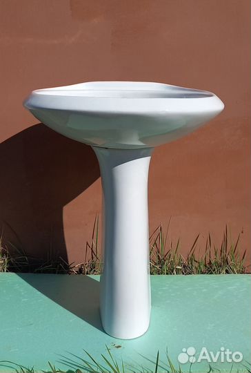 Раковина с пьедесталом бу