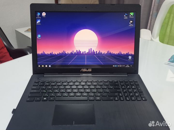 Ноутбук asus