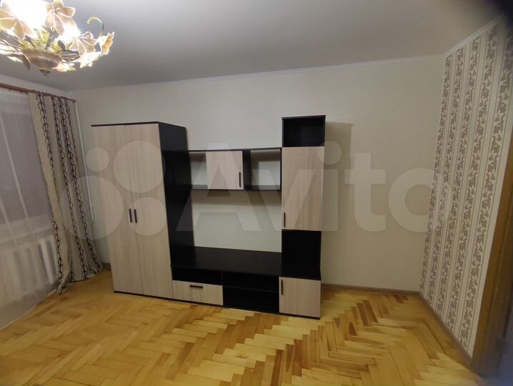 1-к. квартира, 40 м², 4/5 эт.