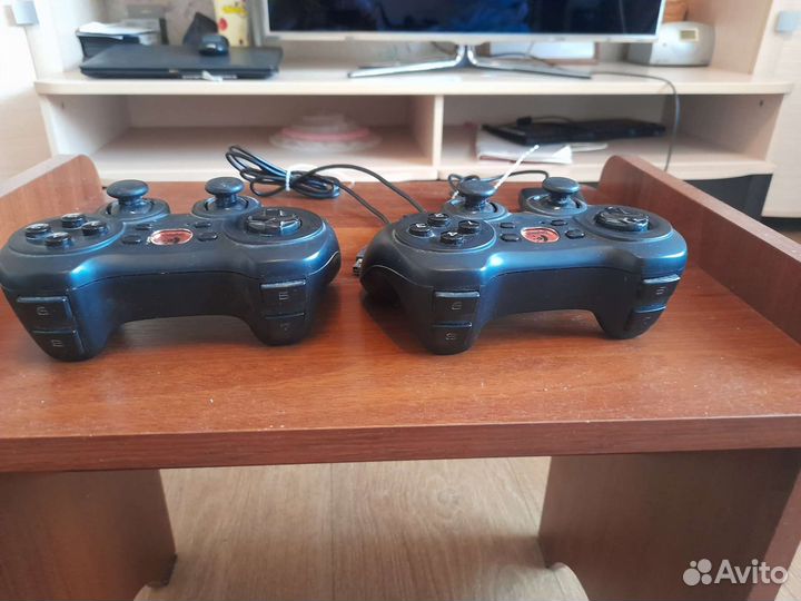 Беспроводной джойстик logitech