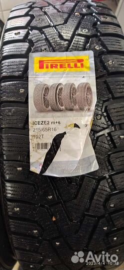 Pirelli Ice Zero 215/65 R16 102