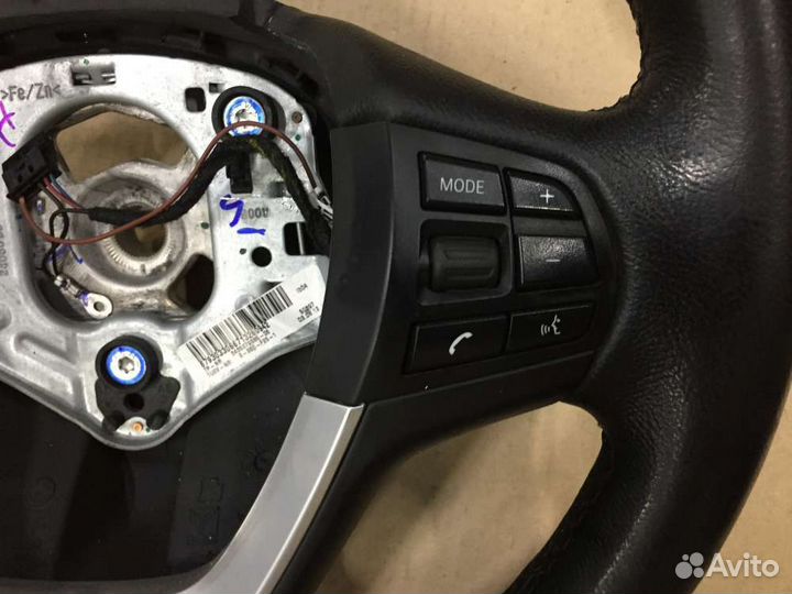 Руль потёртый на BMW X3 (F25) (бмв Х3 (Ф25)