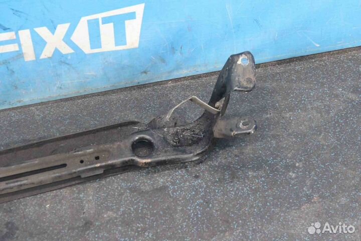 Рамка радиатора Ford Focus I (Форд Фокус 1) DFW 45