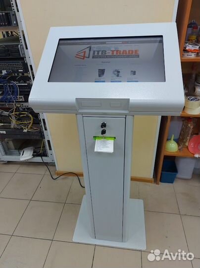 Киоск для электронной очереди 21,5