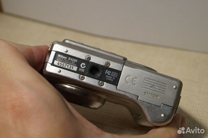 Nikon Coolpix 4200