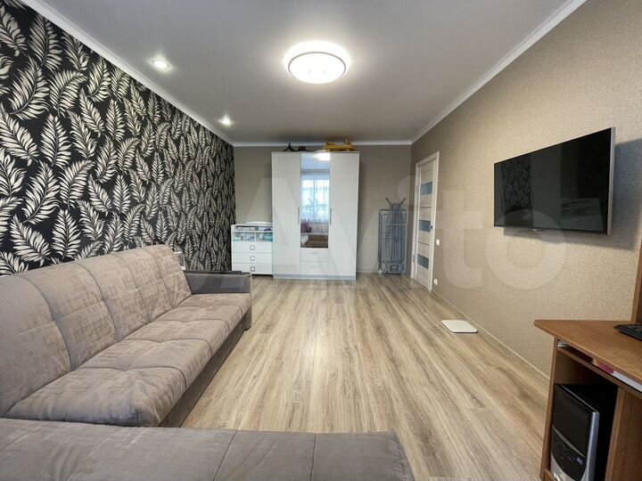 2-к. квартира, 53,3 м², 9/9 эт.