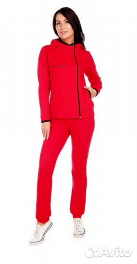 Новый костюм спортивный жен. Р.46-48