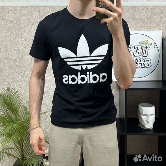 Футболка Adidas Originals S-M Состояние Отличное