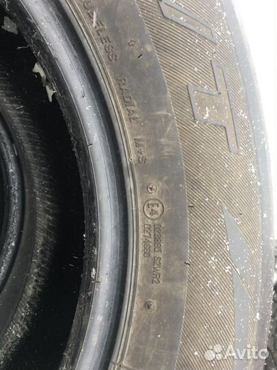 Bridgestone Dueler A/T 693 III 265/65 R17