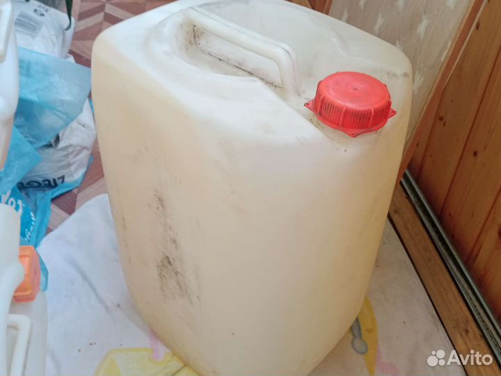 Канистра пластиковая 30 литров