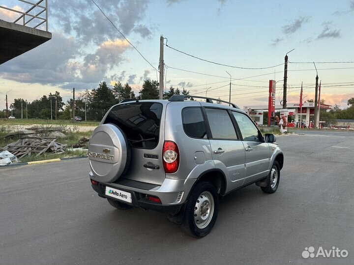 Chevrolet Niva 1.7 МТ, 2010, 174 500 км