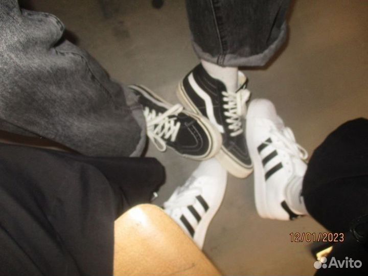 Винтажный цифровой фотоаппарат мыльница Y2k