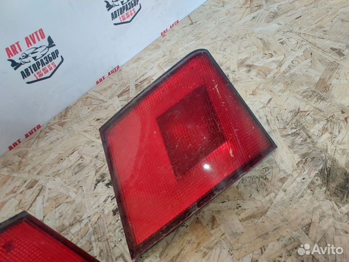 Задний стоп Mitsubishi carisma