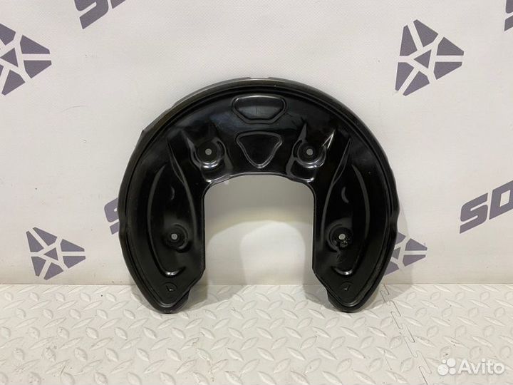 Пыльник тормозного диска задний правый Mercedes