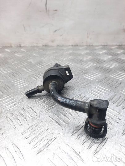 Клапан вентиляции топливного бака Peugeot 207