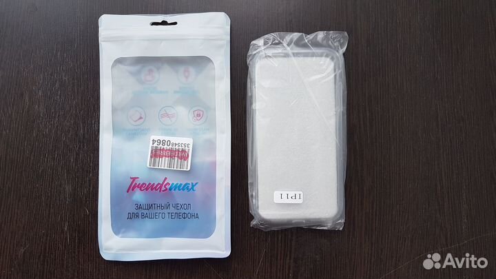 Чехол на iPhone 11 новый