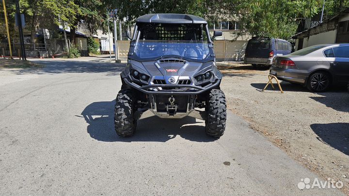 BRP commander 1000LTD