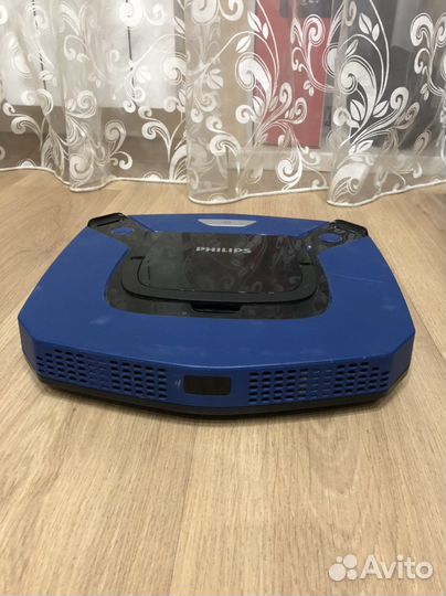 Робот-пылесос Philips FC8792 Smart Pro