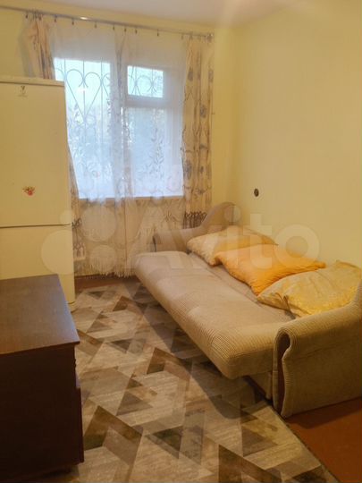 2-к. квартира, 54 м², 2/5 эт.