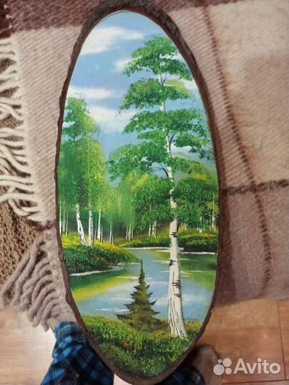 Вещи для интерьера (картина, тарелка, крынки)