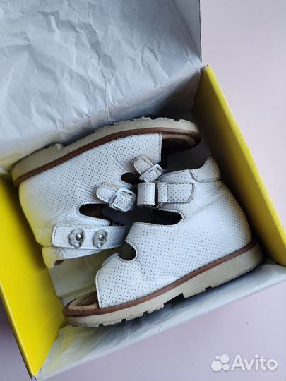 Сандали М.Е.Г.А Оrthopedic для девочки 24р