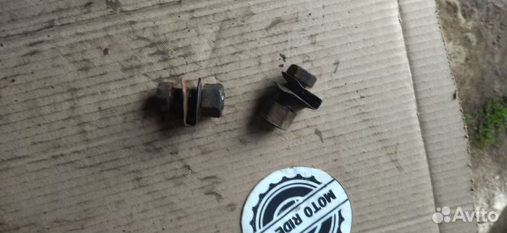 Болты маятника мопед Карпаты