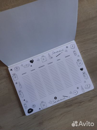 Ежедневник Chanel