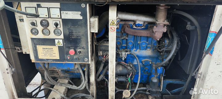 Дизельный генератор FG wilson P40