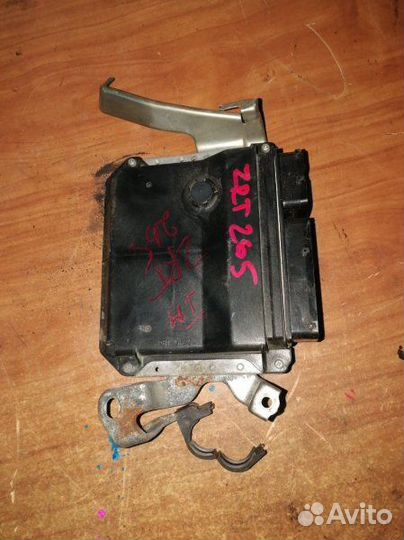 Блок управления efi Toyota Allion NZT260W 1nzfe